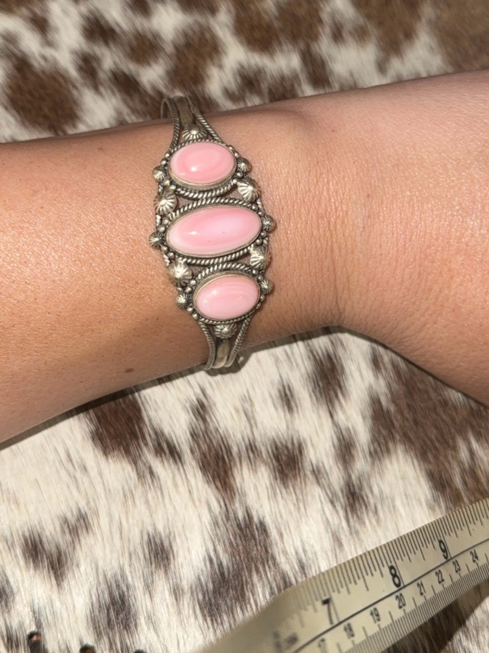 Sterling Silver Pink Conch Cuff Bracelet - Picture 2 of 14